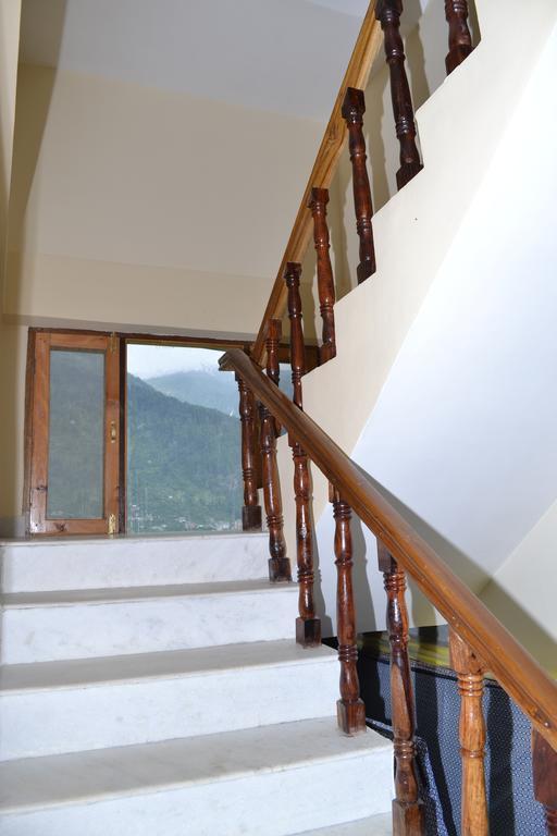 The Pranjal Inn Manāli Esterno foto